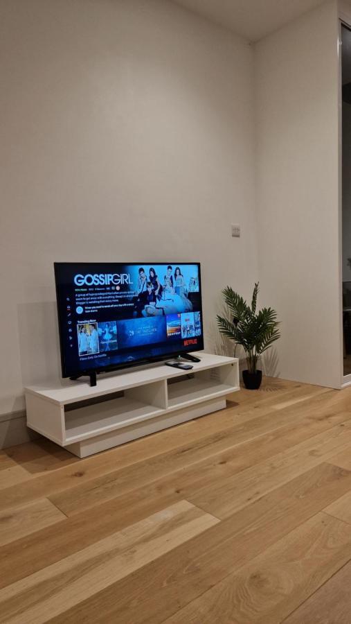 London Stadium Apartment Экстерьер фото